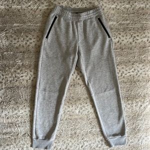UNIQLO Ultra Stretch Grey Joggers